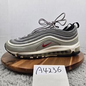 Nike Mens 10 Air Max 97 OG QS 2017 Silver Bullet Athletic Sneaker 884421-001